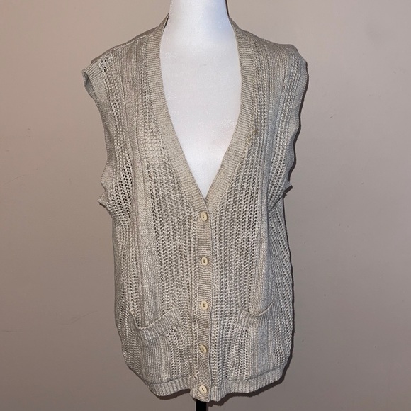 Knitted women’s vest XL - Picture 2 of 11
